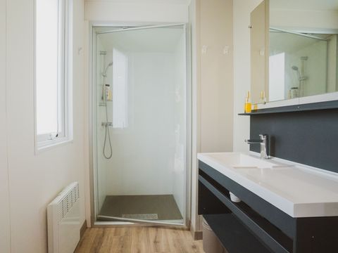 MOBILHOME 4 personnes - Mobil-Home Moorea SPA & rooftop - 52m2