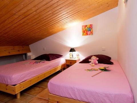 APPARTEMENT 4 personnes - Appartement 3 pièces Accueil 45 m² - 2 chambres - Climatisation et TV