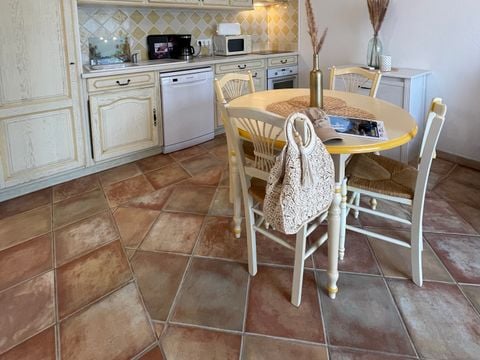 APPARTEMENT 4 personnes - Appartement  Hestia - 2 pièces 33 m² - 1 chambre - Air conditionné et TV