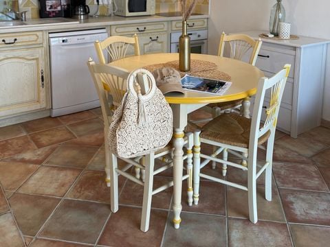 APPARTEMENT 4 personnes - Appartement  Hestia - 2 pièces 33 m² - 1 chambre - Air conditionné et TV