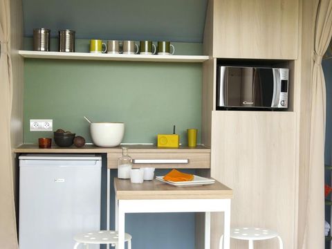 HÉBERGEMENT INSOLITE 2 personnes - Mini coco Tente G