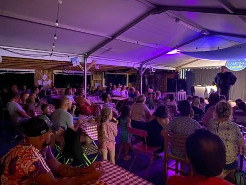 Camping A l'Ombre des Tilleuls - Camping Hautes-Pyrénées