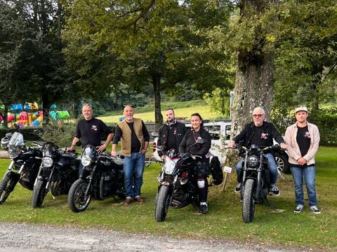 Camping A l'Ombre des Tilleuls - Camping Hautes-Pyrénées