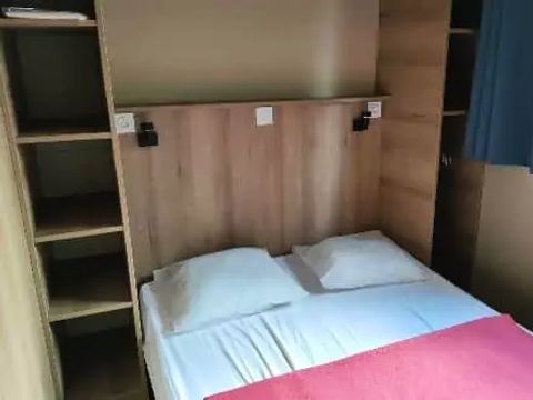 Chalet 5 personnes - Grand Confort Morea 3 Pièces 5 Personnes Climatisé + TV