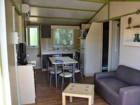 Chalet 6 personnes - Grand Confort 4 Pièces 6 Personnes Climatisé + TV