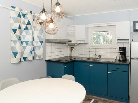 CHALET 5 personnes - PORTISSOL CHALET 30M² 2CH. 5 PERS CHALET 5 personnes - PORTISSOL CHALET 30M² 2CH. 5 PERS