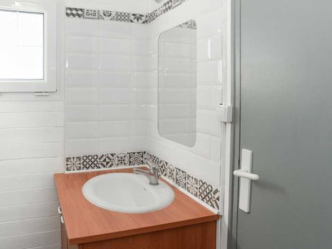 CHALET 5 personnes - PORTISSOL CHALET 30M² 2CH. 5 PERS CHALET 5 personnes - PORTISSOL CHALET 30M² 2CH. 5 PERS