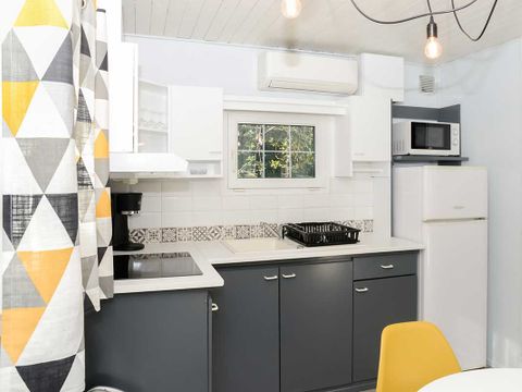 CHALET 5 personnes - PORTISSOL CHALET 30M² 2CH. 5 PERS CHALET 5 personnes - PORTISSOL CHALET 30M² 2CH. 5 PERS