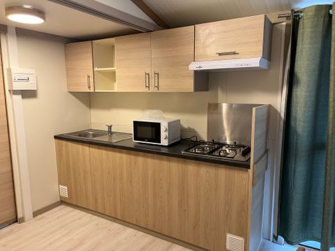 CHALET 5 personnes - CAPELAN CHALET 30M² 2CH. 5PERS. CHALET 5 personnes - CAPELAN CHALET 30M² 2CH. 5PERS.