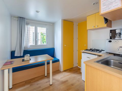 Mobilhome 3 personnes - TAMARIS - terrasse couverte