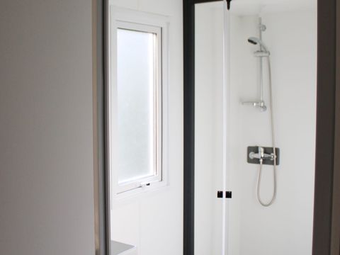 MOBILHOME 6 personnes - Les Calanques  avec terrasse couverte