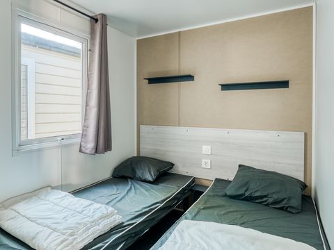 Mobilhome 6 personnes - Mobil Home Le PRADET avec terrasse couverte