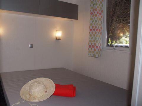 Mobilhome 5 personnes - CONFORT (2 adultes max + 3 enfants max)