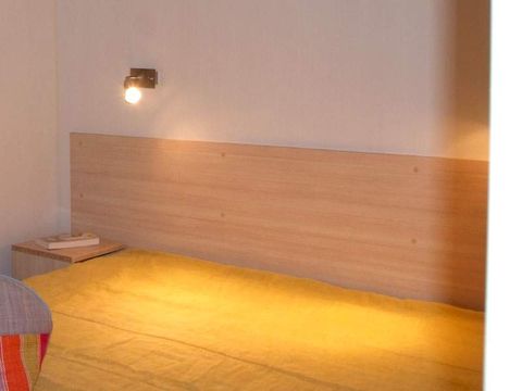 MOBILHOME 2 personnes - Mobil-home Méditerranée - 21m² - 2 chambres + terrasse couverte