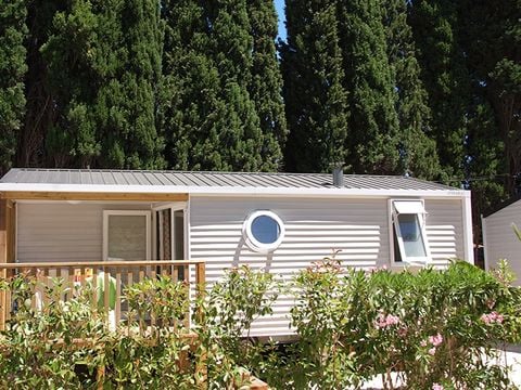 MOBILHOME 4 personnes - Mobil Home Îles D'or - 23m² - 2 chambres + terrasse semi-couverte