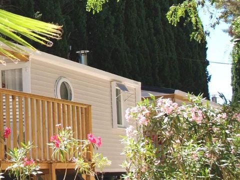MOBILHOME 2 personnes - Mobil Home Îles D'or - 23m² - 2 chambres + terrasse semi-couverte