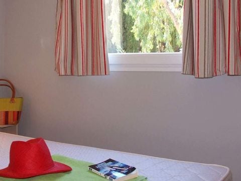 MOBILHOME 2 personnes - Mobil-home Corail - 26m² - 2 chambres + Terrasse couverte