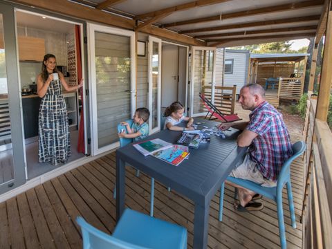 MOBILHOME 8 personnes - 3 chambres - CLIM - LV