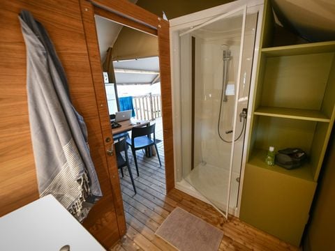 LODGE 4 personnes - 2 chambres