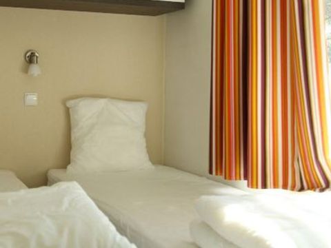 MOBILHOME 8 personnes - PRESTIGE 3 Ch Clim et TV