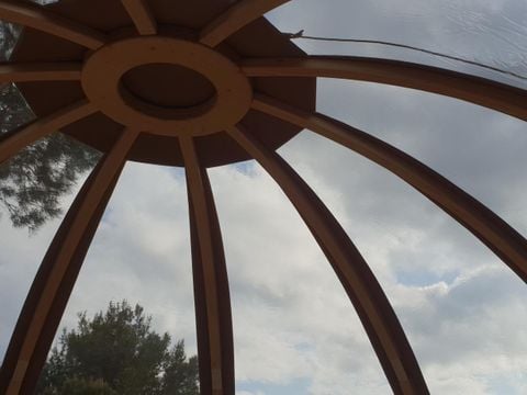 HÉBERGEMENT INSOLITE 2 personnes - Wigwam & SPA +  cadeau de bienvenue