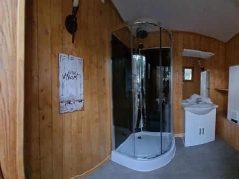 HÉBERGEMENT INSOLITE 2 personnes - Tipi & Spa + cadeau de bienvenue