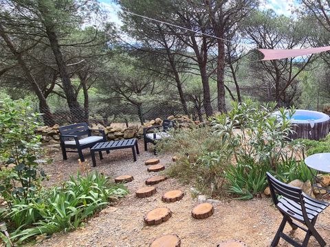 HÉBERGEMENT INSOLITE 2 personnes - Tipi & Spa + cadeau de bienvenue