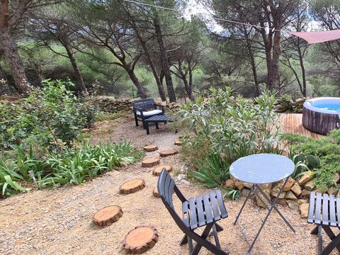 HÉBERGEMENT INSOLITE 2 personnes - Tipi & Spa + cadeau de bienvenue