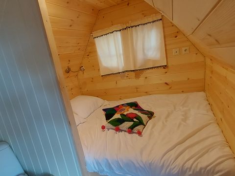 HÉBERGEMENT INSOLITE 2 personnes - Cabane Enchantée