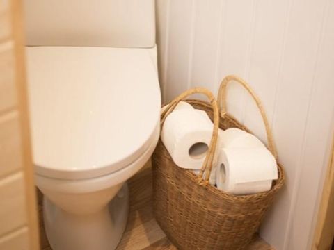 HÉBERGEMENT INSOLITE 2 personnes - Cabane Enchantée