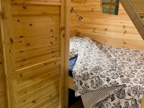 HÉBERGEMENT INSOLITE 2 personnes - Cabane Enchantée