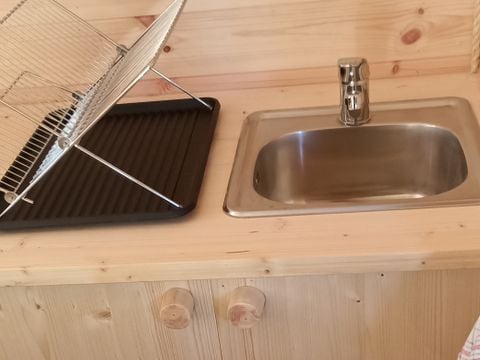 HÉBERGEMENT INSOLITE 2 personnes - Cabane Enchantée