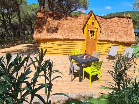 HÉBERGEMENT INSOLITE 2 personnes - Cabane Enchantée