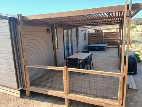 MOBILHOME 6 personnes - Cottage Signature + Jacuzzi
