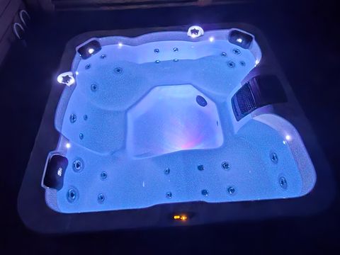 MOBILHOME 6 personnes - Cottage Signature + Jacuzzi