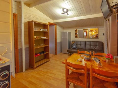 CHALET 6 personnes - CH2 TRADITION 32 m²