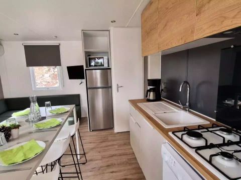 MOBILHOME 6 personnes - Mobil-Home En Vau 4 Pièces 6 Personnes Climatisé + TV