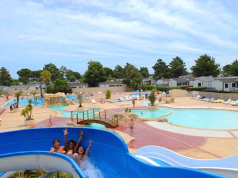Domaine Les Mûriers - Camping Herault