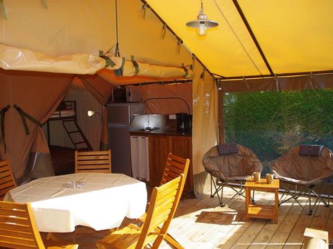 TENTE TOILE ET BOIS 5 personnes - Lodge