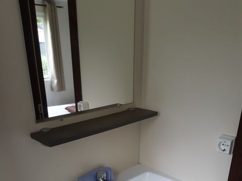 MOBILHOME 4 personnes - ( n°26)