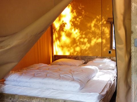 Tente en toile et en bois 5 personnes - Eco-Lodge - SAVANE