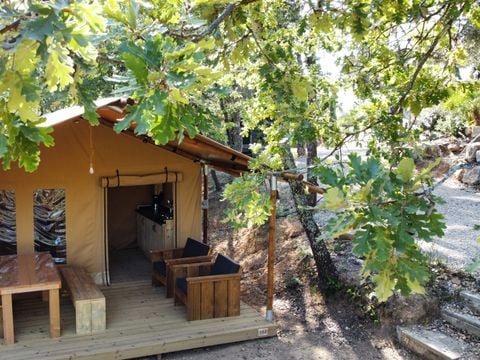 Tente en toile et en bois 5 personnes - Eco-Lodge - SAVANE