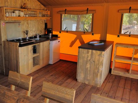 Tente en toile et en bois 6 personnes - Eco-Lodge - WOODY - 3 chambres