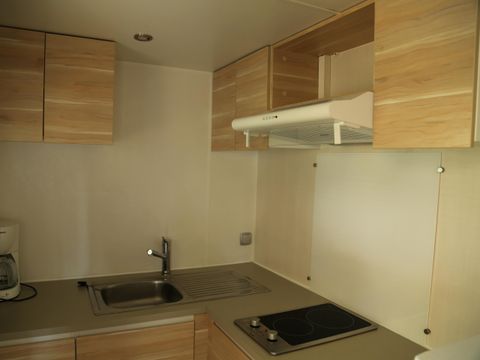 MOBILHOME 2 personnes - Mobil-home Confort  18m² - 1 Chambre + TV + Clim