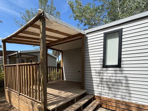 MOBILHOME 4 personnes -  Mobil-home Confort 24m² - 2 chambres - TV + climatisé 4 pers
