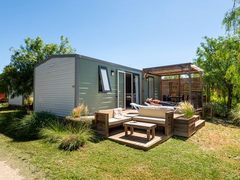 Mobilhome 4 personnes - Premium Plus 31m2 - 2 chambres - +TV+Clim+Draps+Serviettes+Lits faits+Ménage inclus