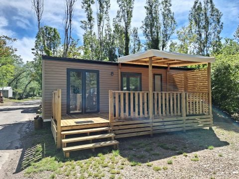 Mobilhome 6 personnes - Homair mobil homes au camping de la Méditerranée l Comfort XL | 3 Ch. | 6 Pers. | Terrasse surélevée | Clim.