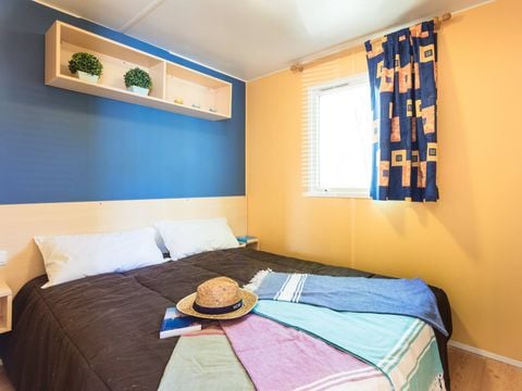 BUNGALOW 6 personnes - Mobil-home | Classic | 2 Ch. | 4/6 Pers. | Terrasse surélevée | Clim.