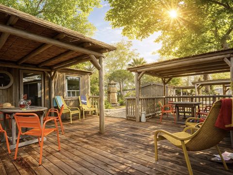 MOBILHOME 4 personnes - Éco-cabane 24m² - climatisé - 2 chambres