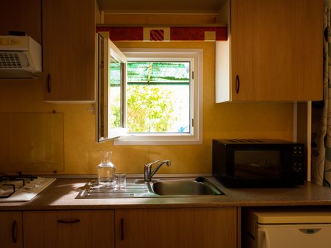 MOBILHOME 4 personnes - Mobil Home Esseentiel : 4personnes (2 chambres, climatisation)